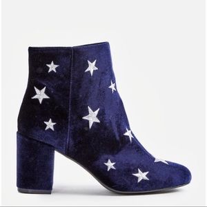 star booties